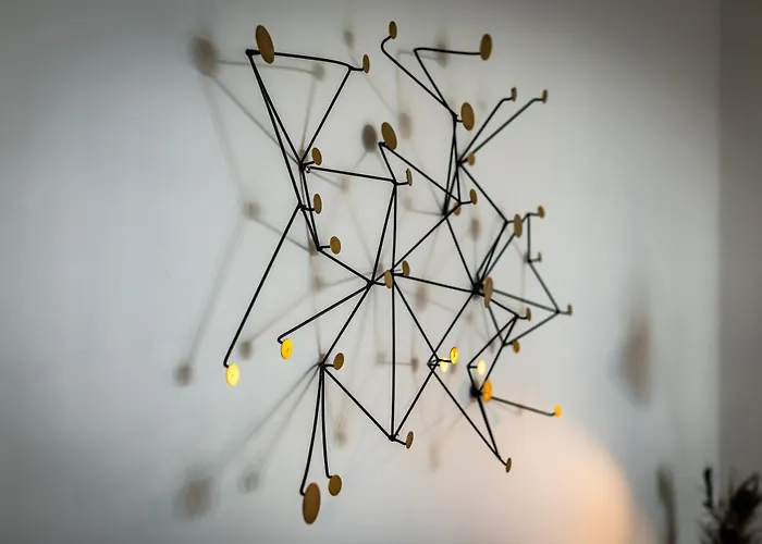 The Hub By Jr